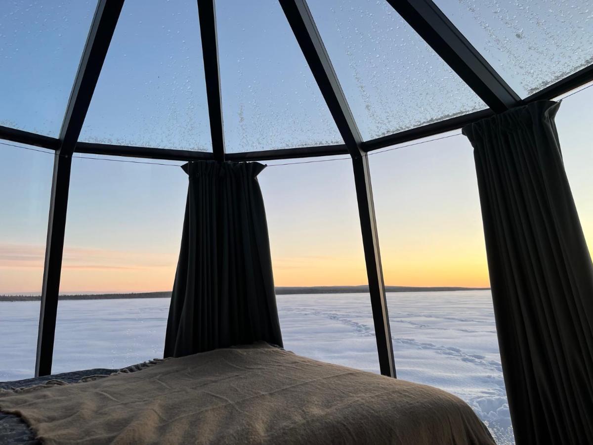 Vikajaervi Lake View Experience Igloos روفانييمي المظهر الخارجي الصورة