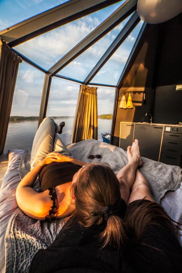 Vikajaervi Lake View Experience Igloos روفانييمي المظهر الخارجي الصورة