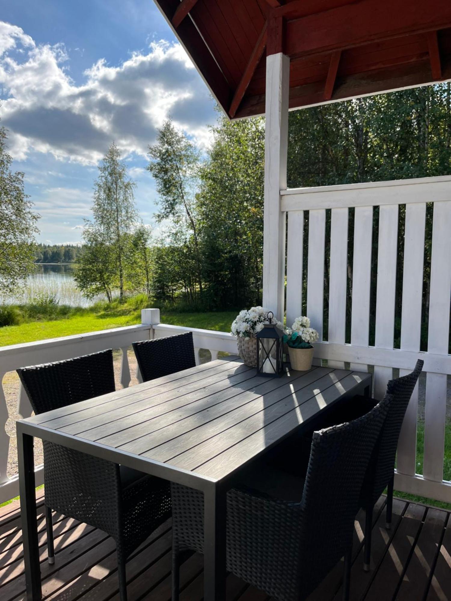 Vikajaervi Lake View Experience Igloos روفانييمي المظهر الخارجي الصورة